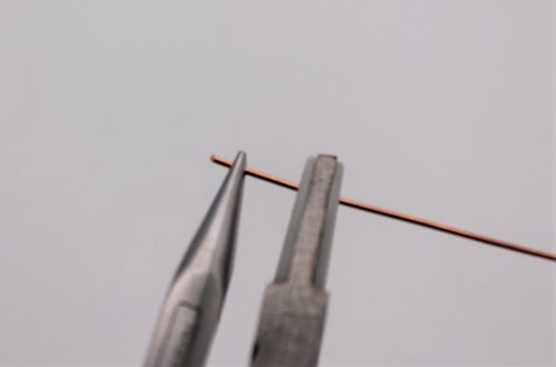 Abby Hook's Dainty Boho Ring - Prepare the wire, Contemporary Wire Jewelry, Loops, Wire Loop, Wrapped Wire Loop, prepare the wire